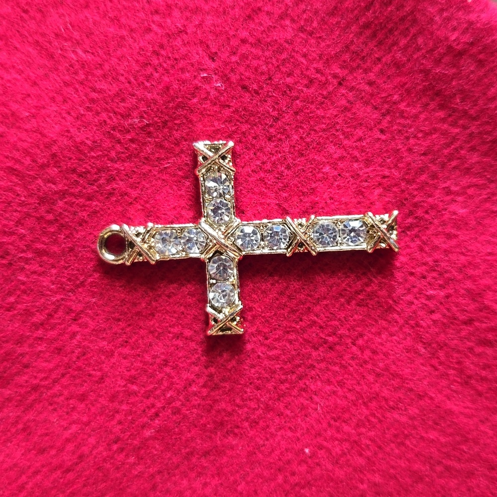 Cross with white stones